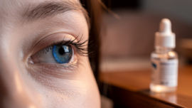 can-you-nap-in-contacts-compare-risks-and-safety-tips