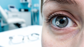 glaucoma-and-cataracts-key-differences-in-symptoms-and-treatments