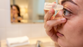 how-to-administer-eye-drops-a-step-by-step-guide-for-cataract-patients