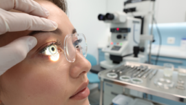 understanding-iridotomy-laser-procedure-recovery-and-risks