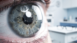understanding-retinal-detachment-and-eye-floaters-symptoms-and-treatments