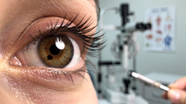 understanding-retinal-melanoma-diagnosis-treatment-and-care